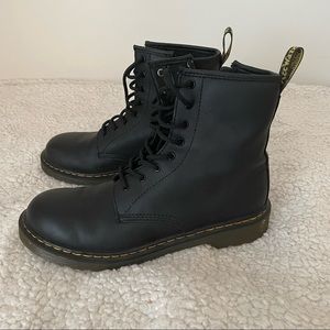 Dr.Martens Boots with Zipper